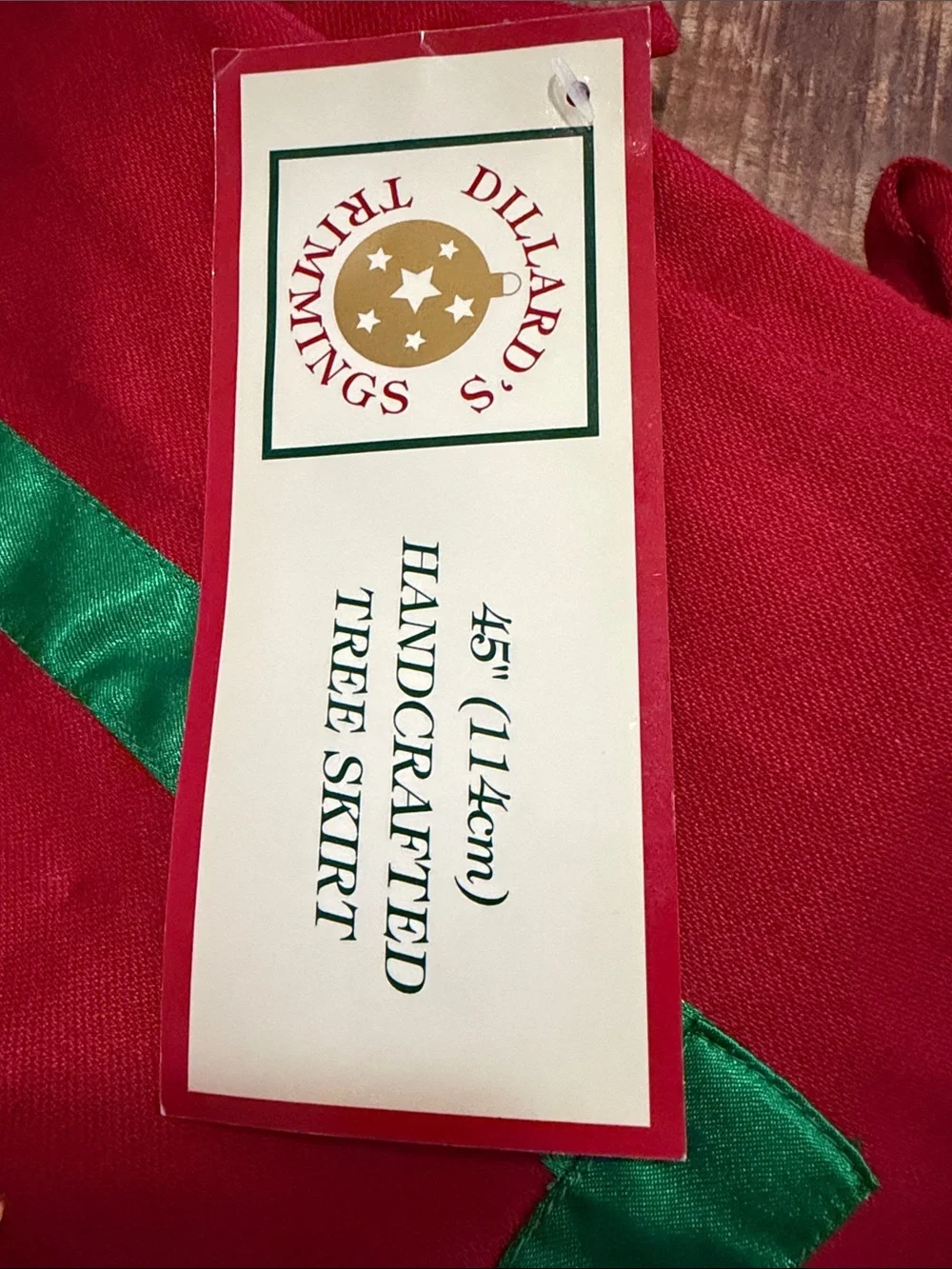 Vtg Dillards Trimmings Red Handcrafted Beaded Ribbon Square Tree Skirt (2) 45”